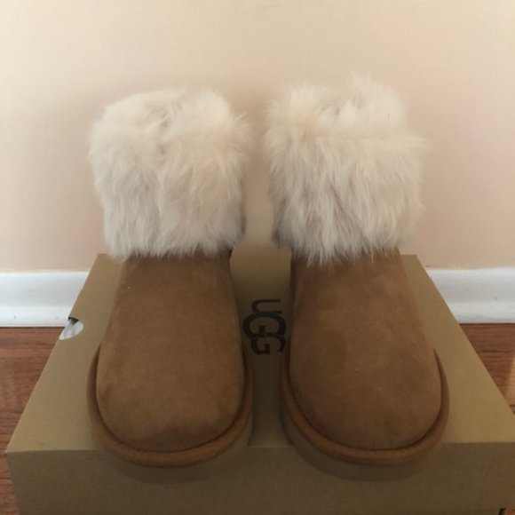 UGG Mini Toscana Cuff shearling Boots. Size: 8 - Picture 5 of 8